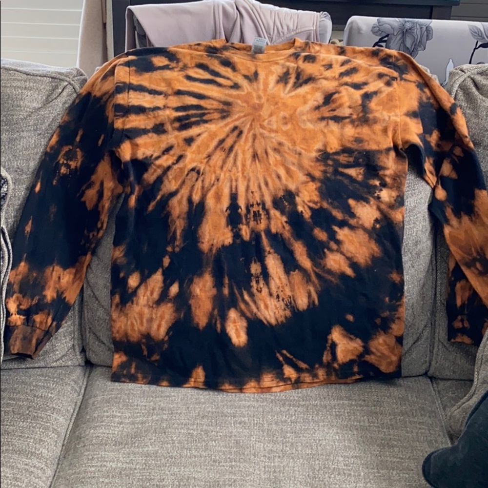 Unisex tie dye long sleeve shirt